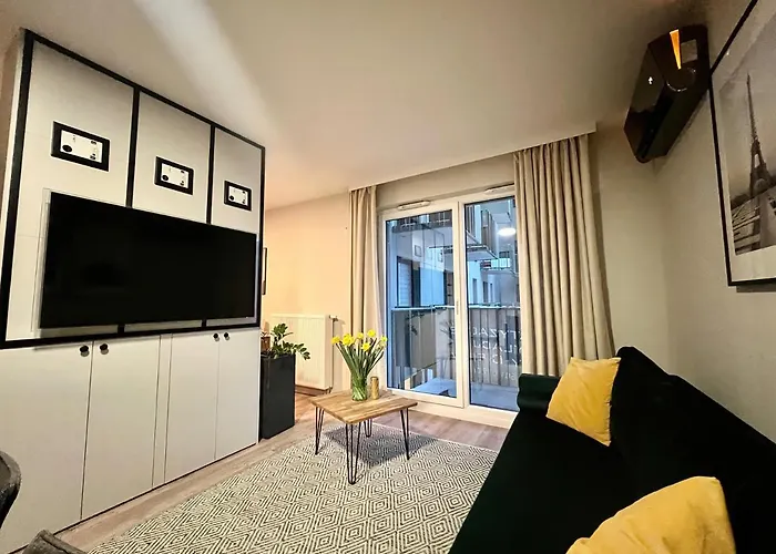 Milionowa 8 Z Garazem I Klimatyzacja Blisko Piotrkowskiej *